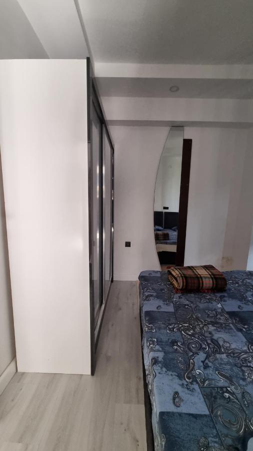 Aloha Airport Guest Home Altinkum  外观 照片